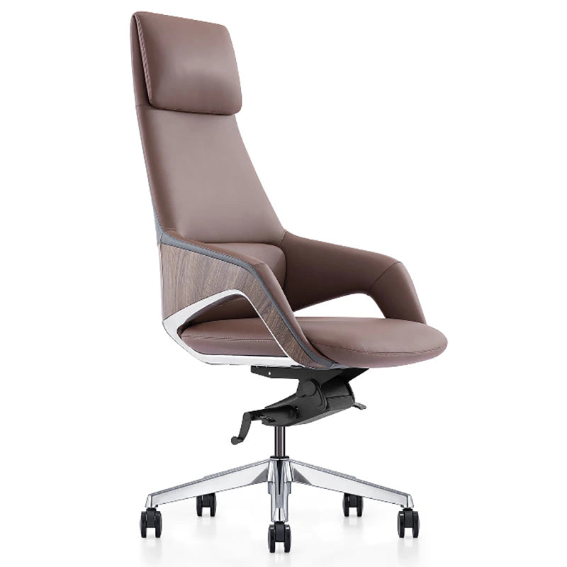 Hiram Controller Chair