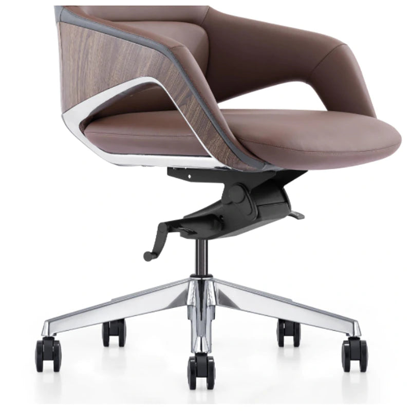 Hiram Controller Chair