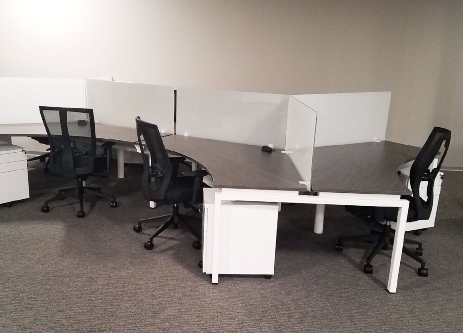 120 Blade Desk - Pod of 6