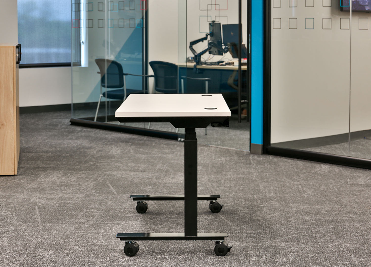 Boost Go Desk (sit to stand)